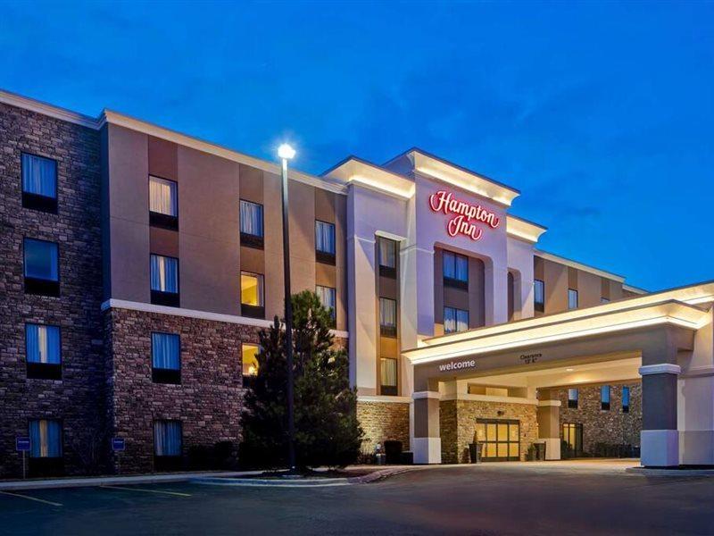 Hampton Inn Dekalb - Near The University Esterno foto