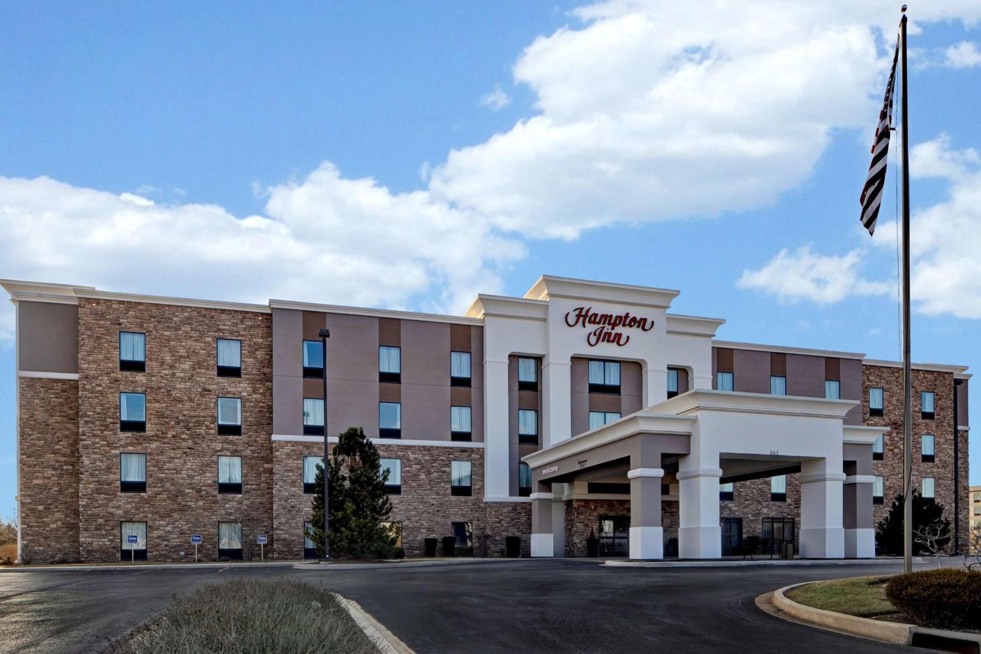 Hampton Inn Dekalb - Near The University Esterno foto